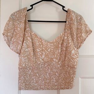 NWOT Japna - Butterfly Sleeve Patterned Crop Top - size L
